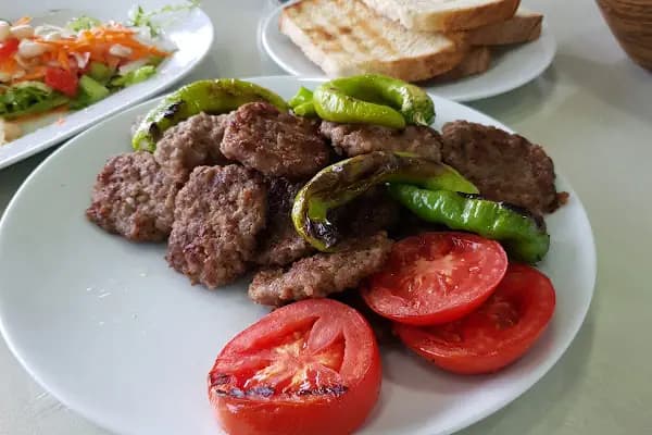 İzzeti İkram Et&amp;Balık Lokantası - Restoran - Trabzon Akçaabat