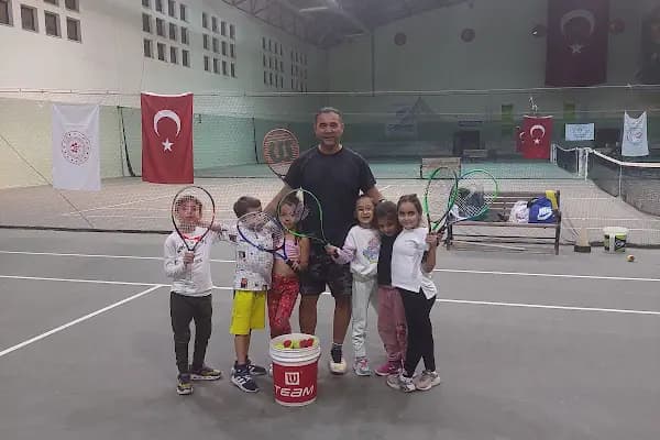 İzmir Tenis Okulu - Tenis Kulübü - İzmir Gaziemir