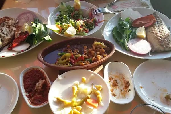 Defne PLUS (Kebap | Pide | Kahvaltı) - Restoran - İstanbul Avcılar