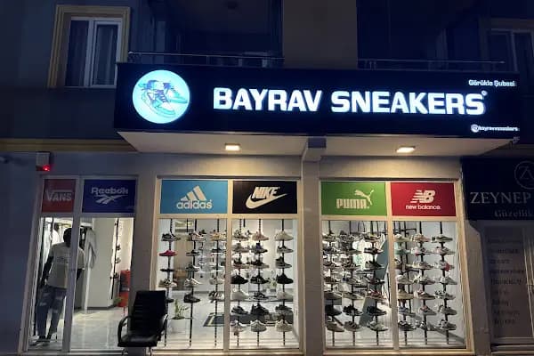 Bayrav Sneakers Görükle - Ayakkabıcı - Bursa Nilüfer