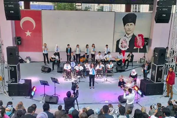 Çerkezköy Anfi Tiyatro - Gece kulübü - Tekirdağ Kapaklı