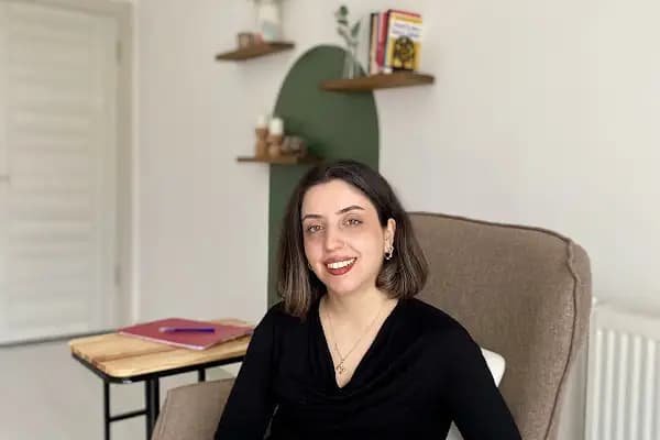 Psikolog Merve Kalaycı - Psikolog - Manisa Manisa
