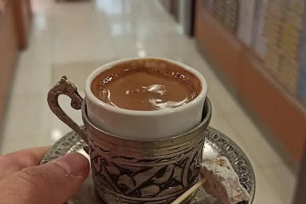 Tuğba Kuruyemiş / Aliağa Şube - Kuruyemişçi - İzmir Bergama