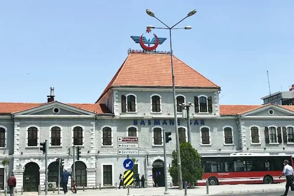 Basmane Gar - durak - İzmir Konak