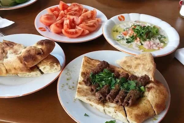 Finike Şiş Köfte - Restoran - Antalya Finike