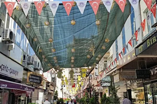 Kuyumcular Çarşısı - Mağazalar ve Alışveriş - Malatya Yeşilyurt