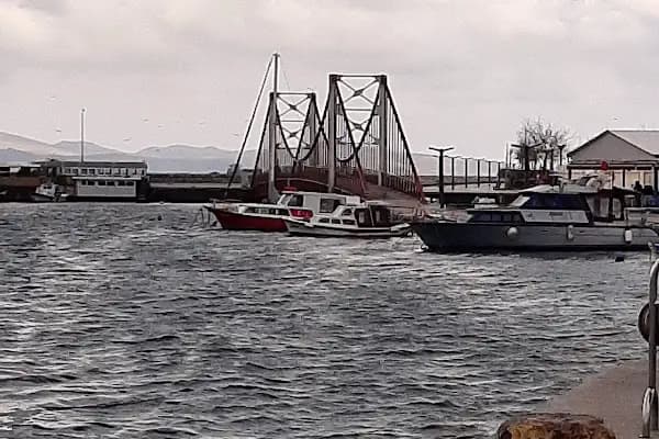 Burhaniye yat limanı - Turistik Yer - Balıkesir Altıeylül