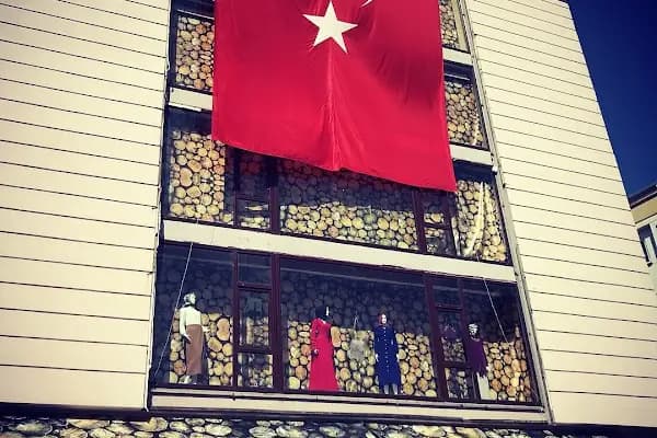 Yunusemre Butik Alanya - Giyim mağazası - Antalya Alanya