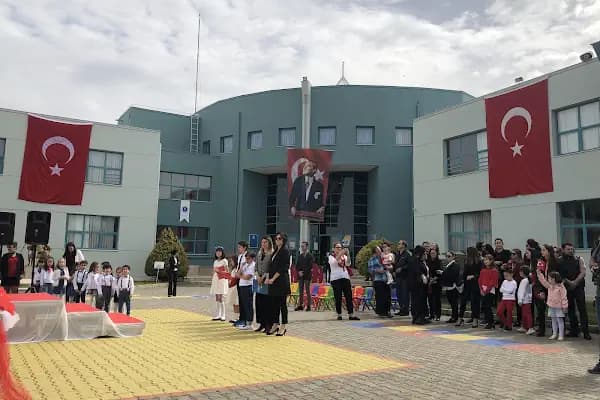 Dokuz Eylül Üniversitesi Özel 75. - Okul - İzmir Buca