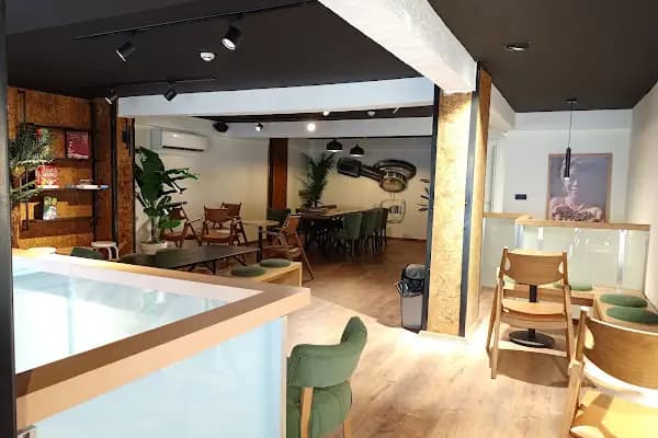 Robust Coffee Shop - Şirinyer - Kahve dükkanı - İzmir Güzelbahçe
