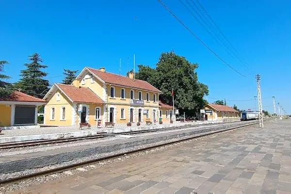 Akşehir - Tren İstasyonu - Antalya Konyaaltı