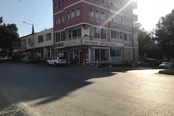 ERDEM ECZANESİ - Eczane - Mersin Anamur