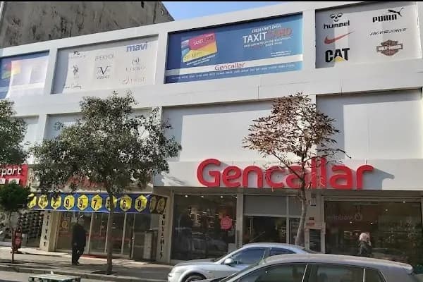 Gencallar Bağcılar Mağaza - Giyim mağazası - İstanbul Bağcılar