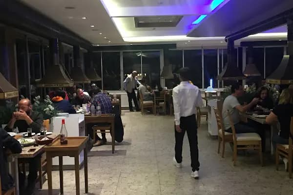 Mangalbasi bergama ET ve Balık - Restoran - İzmir Bergama