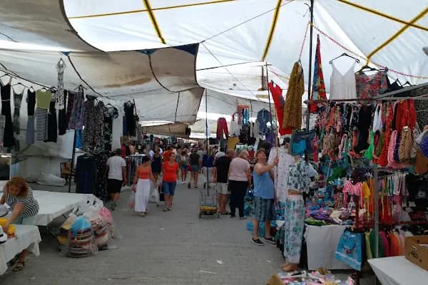 Alaçatı Pazar Yeri - Köylü Pazarı - İzmir Bayındır