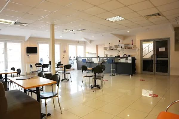 Just English Dil Okulları - İngilizce Kursu Maltepe - Eğitim Merkezi - İstanbul Maltepe