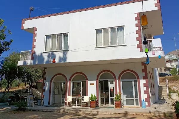 Ünlü Konaklama Kafe - Otel - Mersin Tarsus