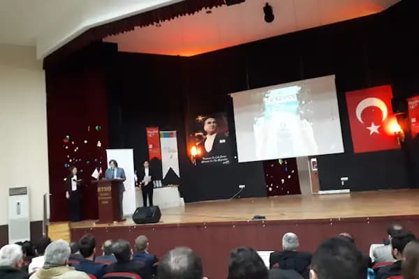 BTSO Oğuz Kaan Köksal Çok Amaçlı Salonu - Konferans salonu - Bursa Gemlik