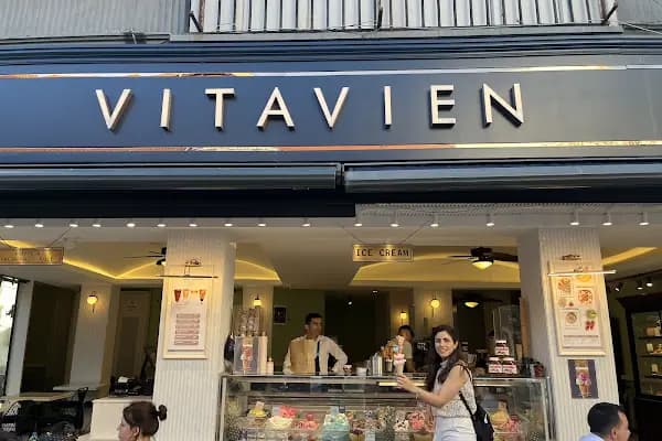 Vitavien | Büyükada - Dondurma dükkanı - İstanbul Adalar