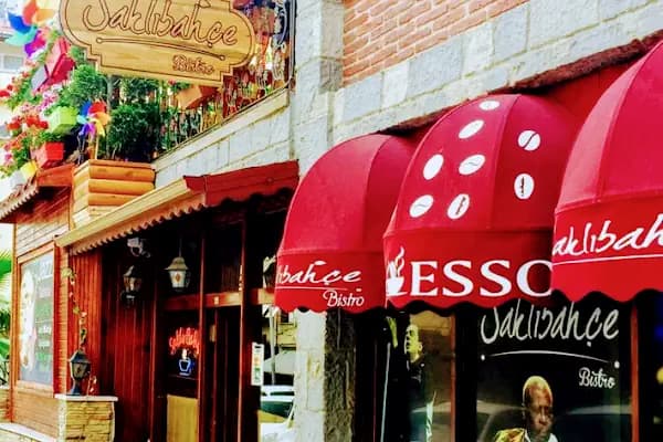 Saklıbahçe Cafe Bistro - Kafe - İstanbul Avcılar