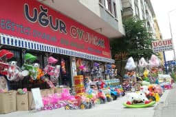 Uğur oyuncak