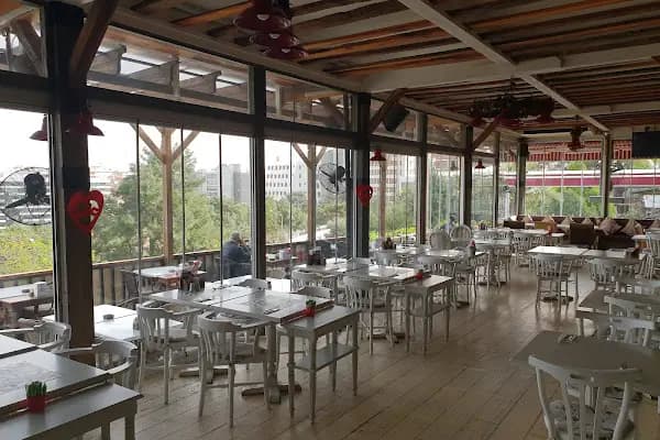 Dereboyu Et & Mangal - Restoran - İzmir Bayındır