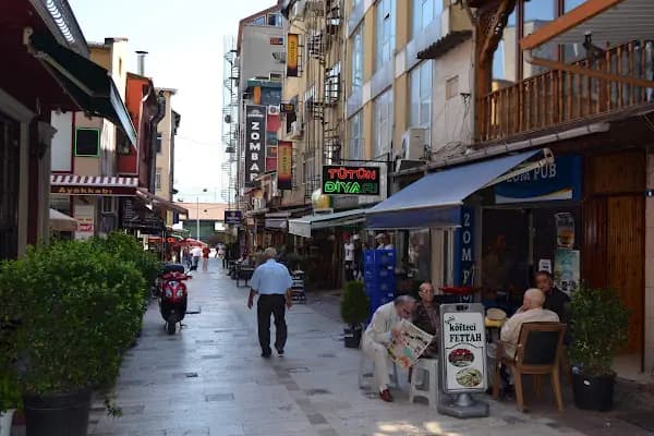 zom pub - Bar - Kocaeli İzmit