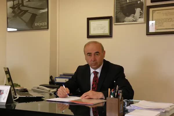 Obezite Cerrahisi ve Genel Cerrahi Doç. Dr. Ahmet Tekin - - Doktor - Mersin Akdeniz