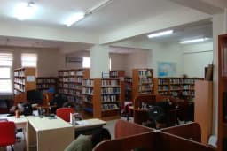 Gölcük İlçe Halk Kütüphanesi