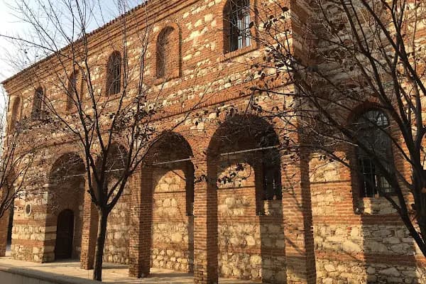 Özlüce kilisesi - Turistik Yer - Bursa İnegöl