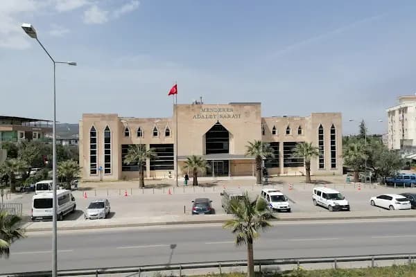 Menderes Adliyesi - Adliye Sarayı - İzmir Bayraklı