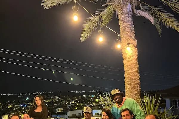 PADDY'S PERFORMANCE HALL - Pub - Adana Seyhan
