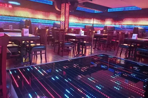 Çınar Clup - Gece kulübü - İstanbul Kartal