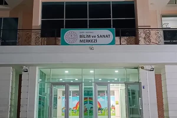 Bayraklı Bilim ve Sanat Merkezi - Okul - İzmir Buca