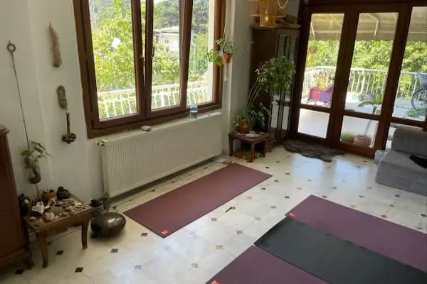 Büyükada’da Yoga - Yoga stüdyosu - İstanbul Adalar