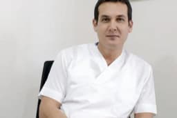Op. Dr. Ali Yılmaz, Ortopedi Ve Travmatoloji
