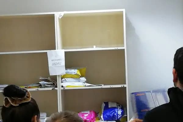Ptt - Postane - İstanbul Küçükçekmece