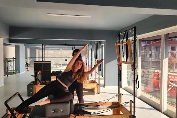 Retro Spor Pilates ve Klinik Egzersiz Merkezi - Spor salonu - Ankara Altındağ