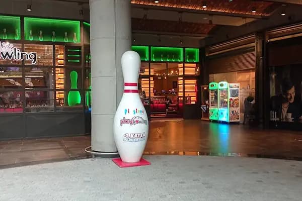 Play Bowling - Bovling salonu - İstanbul Küçükçekmece