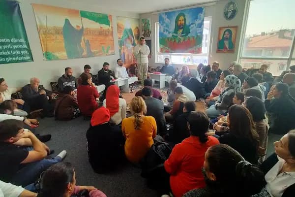 Alevi Yol Erkan ve Eğitim Vakfı - Dini Kurum - Ankara Pursaklar