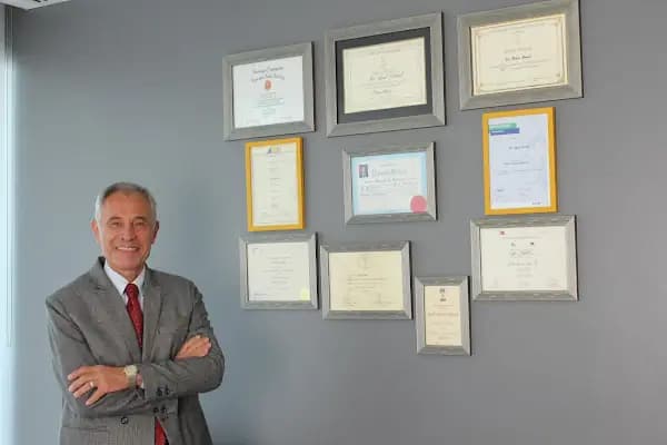 Prof. Dr. Uğur Günel - Ortopedi Cerrahı - Ankara Çankaya
