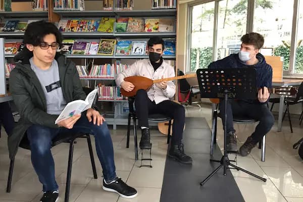 Esenler Halk Kütüphanesi - Halk Kütüphanesi - İstanbul Avcılar