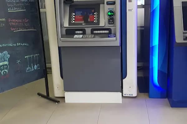 Türkiye İş Bankası Bankamatik - ATM - İstanbul Bağcılar