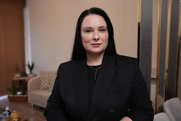 Uzm.dr.Nejla Dinçer dermatoloji ve cinsel yol ile bulaşan hastalıklar uzmanı - Cilt Bakım Kliniği - Tekirdağ Kapaklı