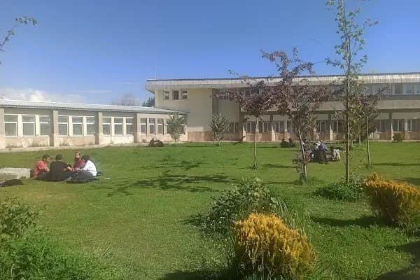 YYÜ Mimarlık ve Tasarım Fakültesi - Okul - Van Bahçesaray