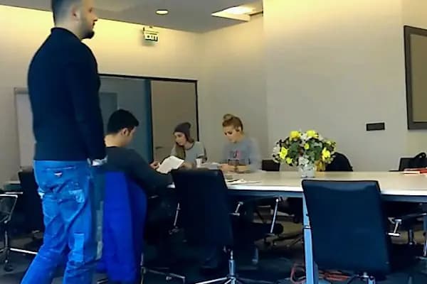 E Plus Dil Hizmetleri - Kurumsal Ofis - İstanbul Maltepe