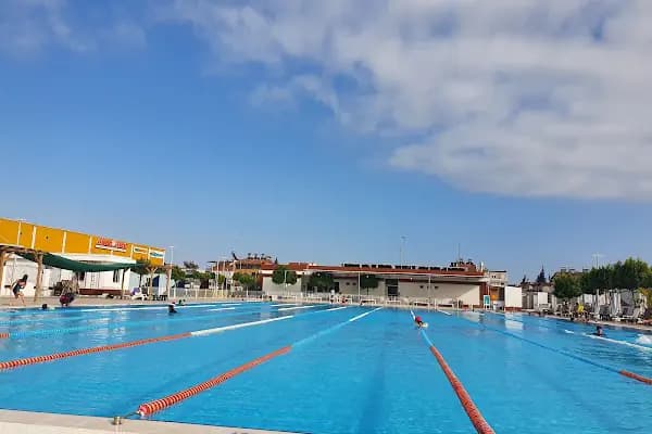Aris Olimpik Yüzme Havuzu ve Sosyal Tesisleri - Yüzme Kursu - Halka Açık Yüzme Havuzu - Antalya Demre