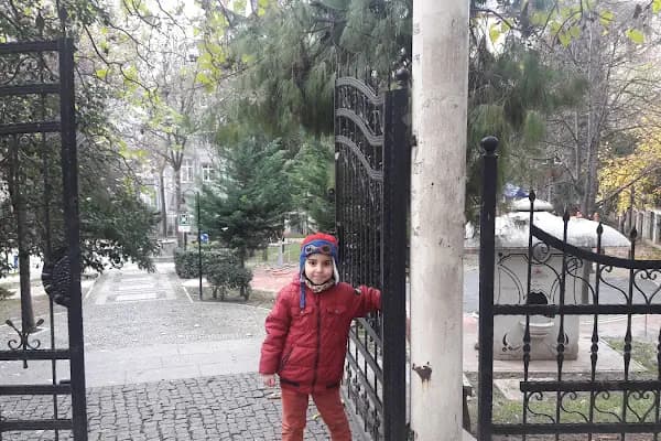 Ertuğrul Gazi Parkı Ve Sosyal Tesisleri - Park - İstanbul Bağcılar
