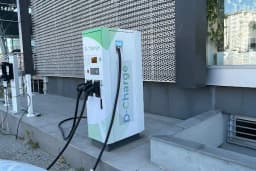 D-Charge Şarj İstasyonu