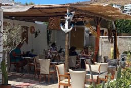 Karaincir Beach Bal Mahmut'un Yeri